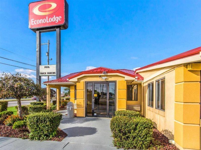 Econo Lodge Norwalk Ngoại thất bức ảnh