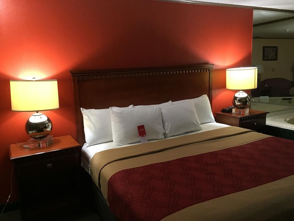 Econo Lodge Norwalk Ngoại thất bức ảnh