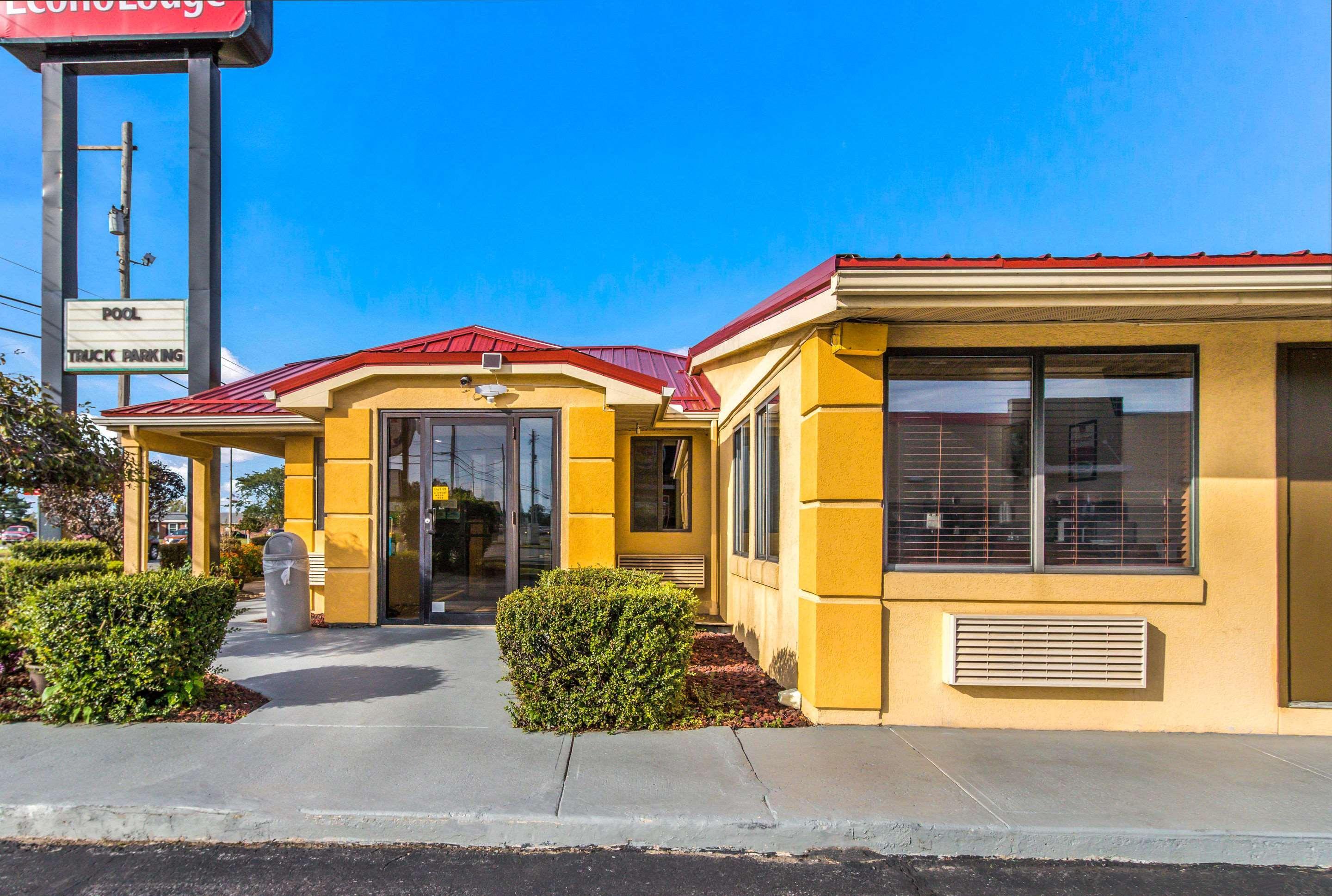 Econo Lodge Norwalk Ngoại thất bức ảnh